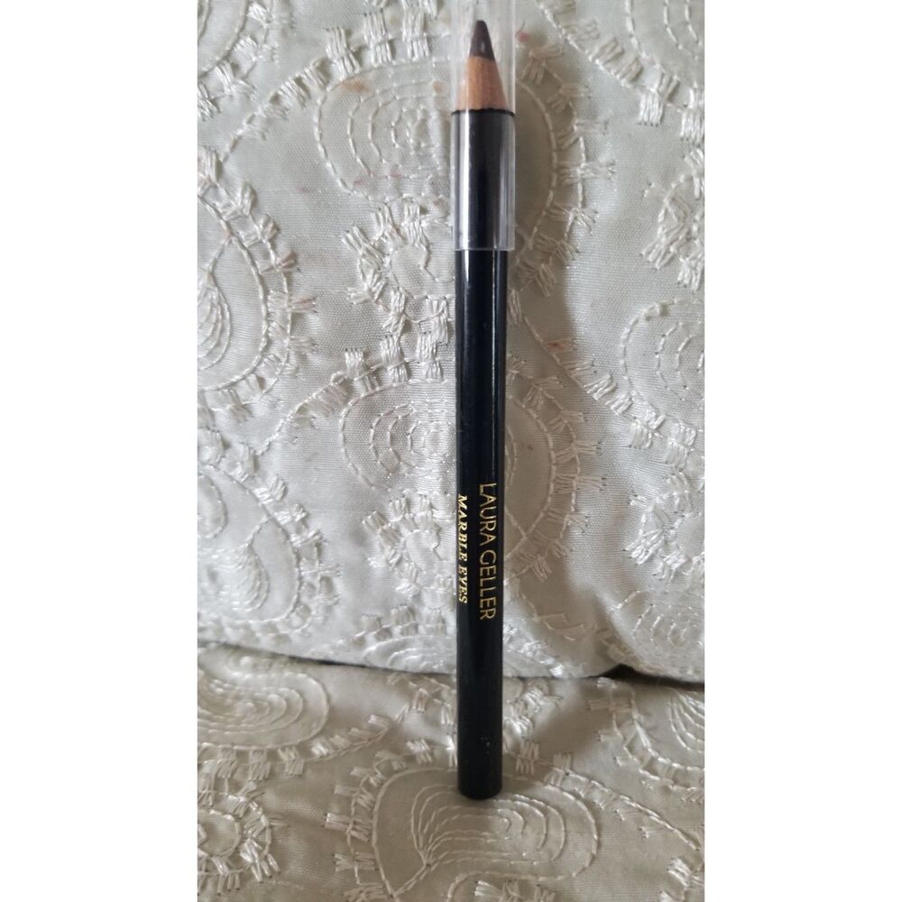 Laura Geller Marble Eyes Multidimensional Eyeliner is a creamy